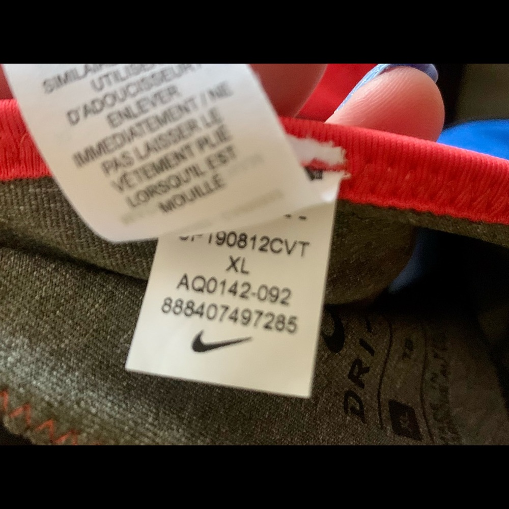 Nike Sports Bra!! Size XL_ NWT - Picture 8 of 10